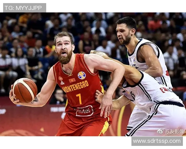 约纳斯瓦兰丘纳斯的篮球之路与职业生涯的精彩瞬间回顾