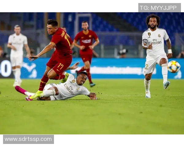 中国国家队与巴塞罗那足球俱乐部友谊赛精彩回顾与分析